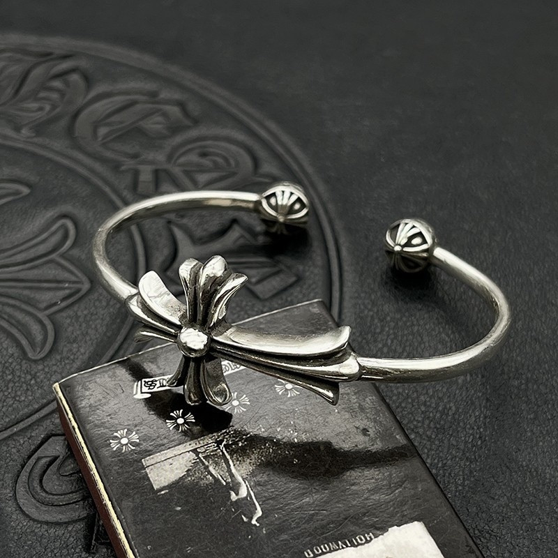 Ch**me He**ts cross and ball open bangle bracelet