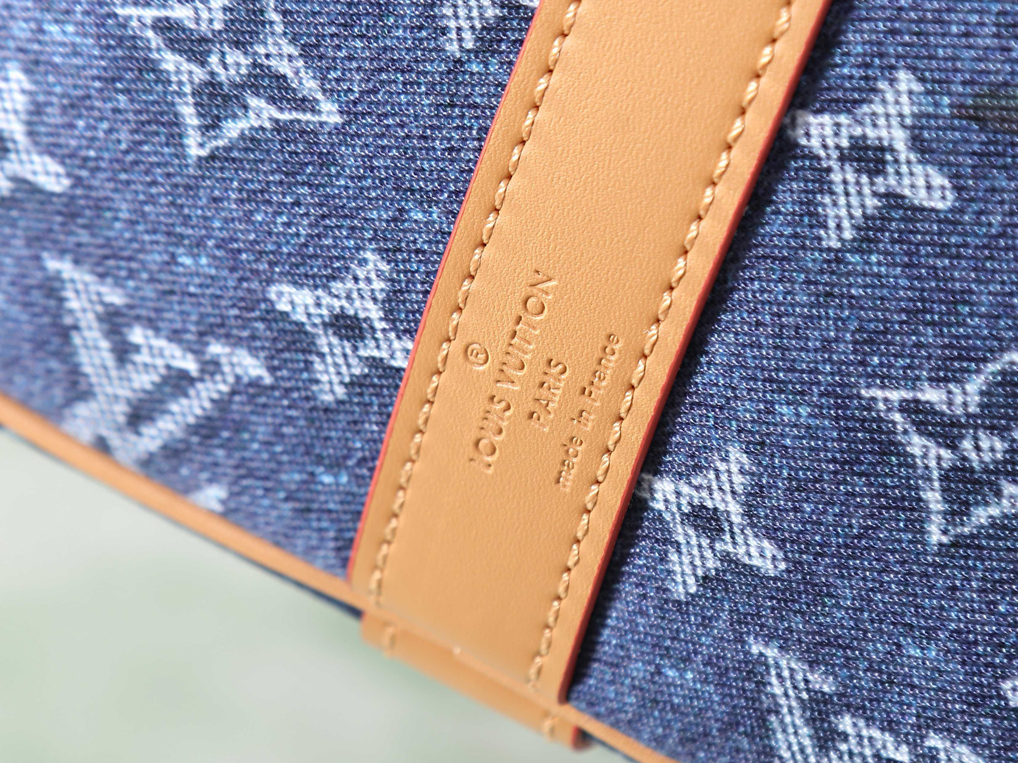 LV Keepall Bandoulière 50 M27781 50 x 29 x 23 cm