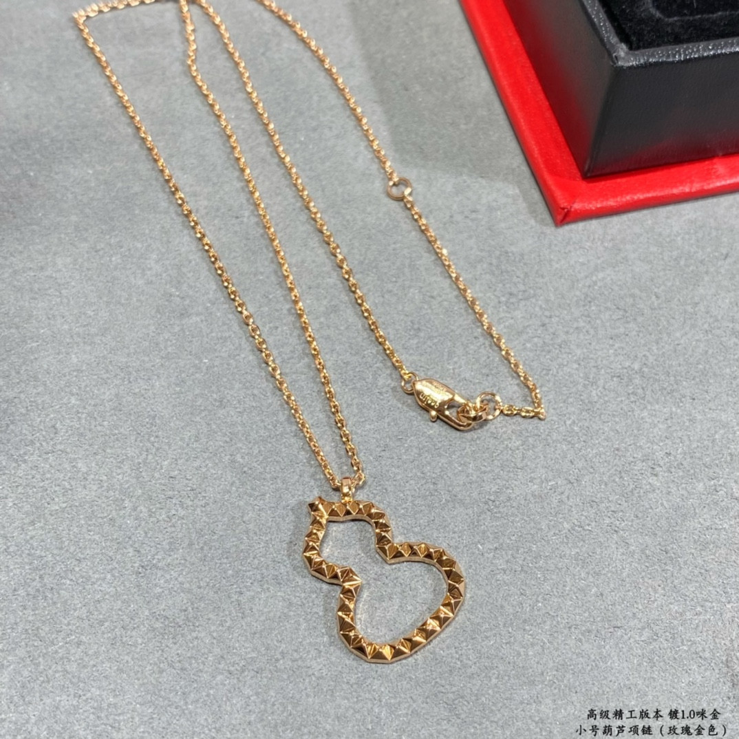 Qee1in small gourd necklace