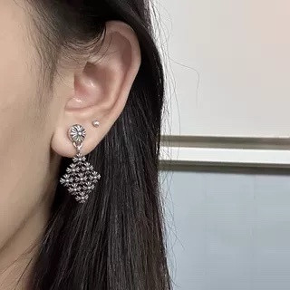 Ch**me He**ts small rhombus cross chain earrings