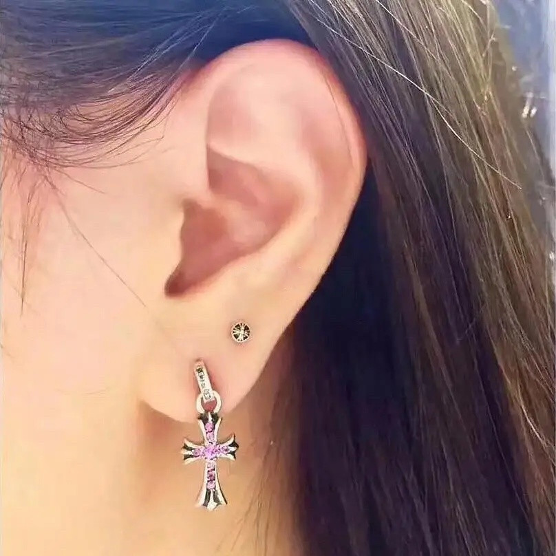 Ch**me He**ts cross earrings