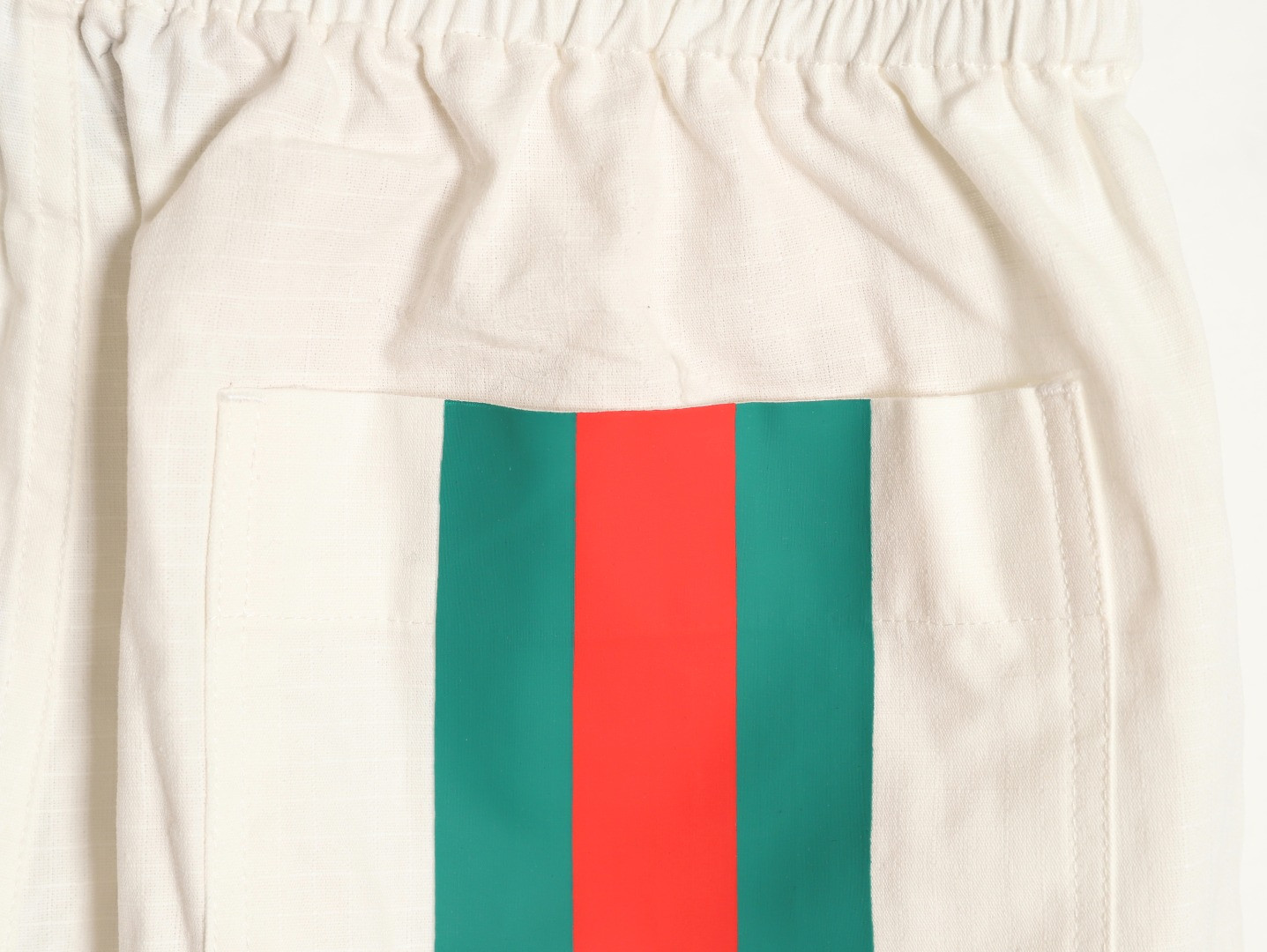 G*u*i 25ss shorts