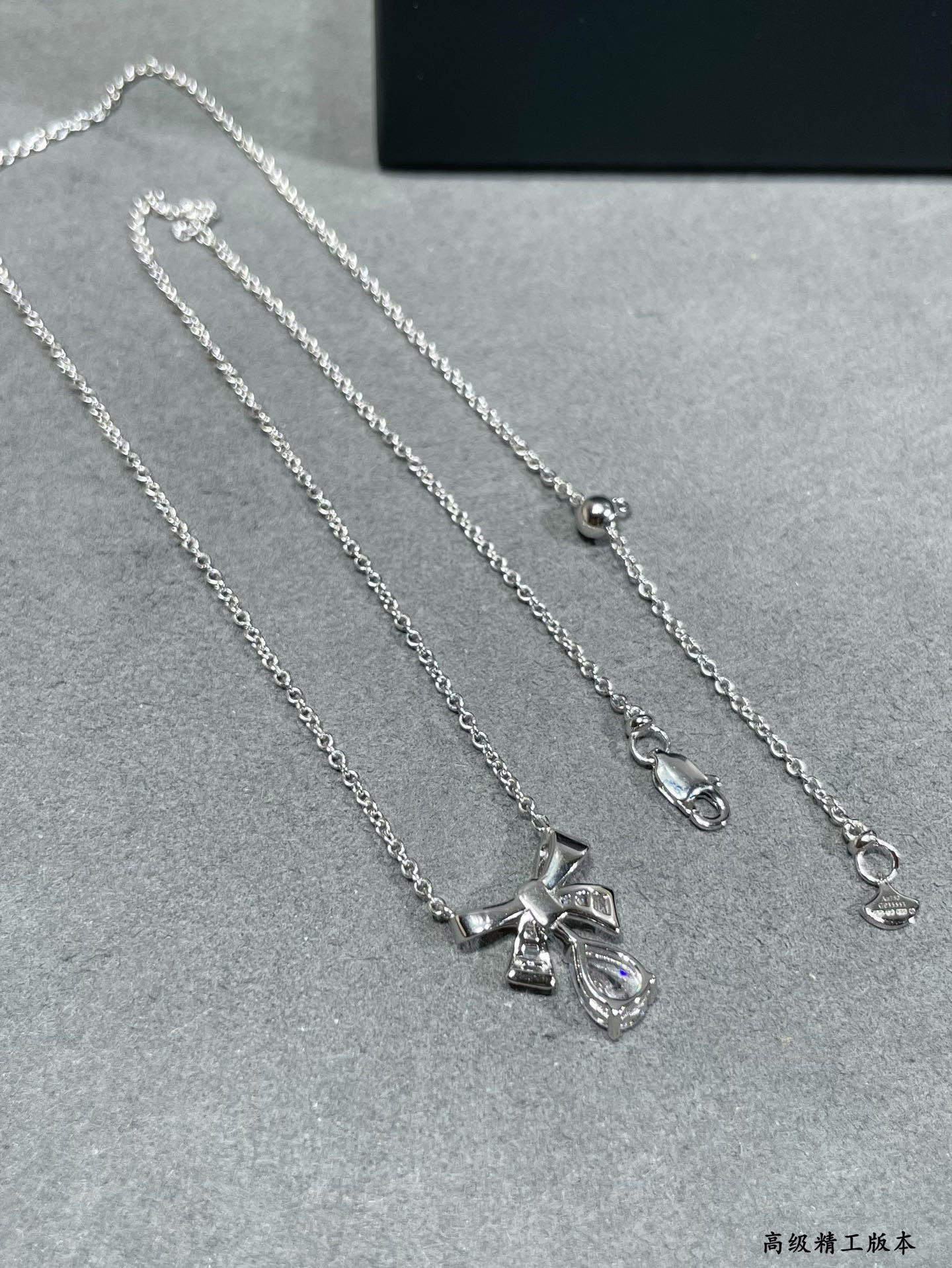 Gr*ff bow di*m*nd pendant necklace ag925