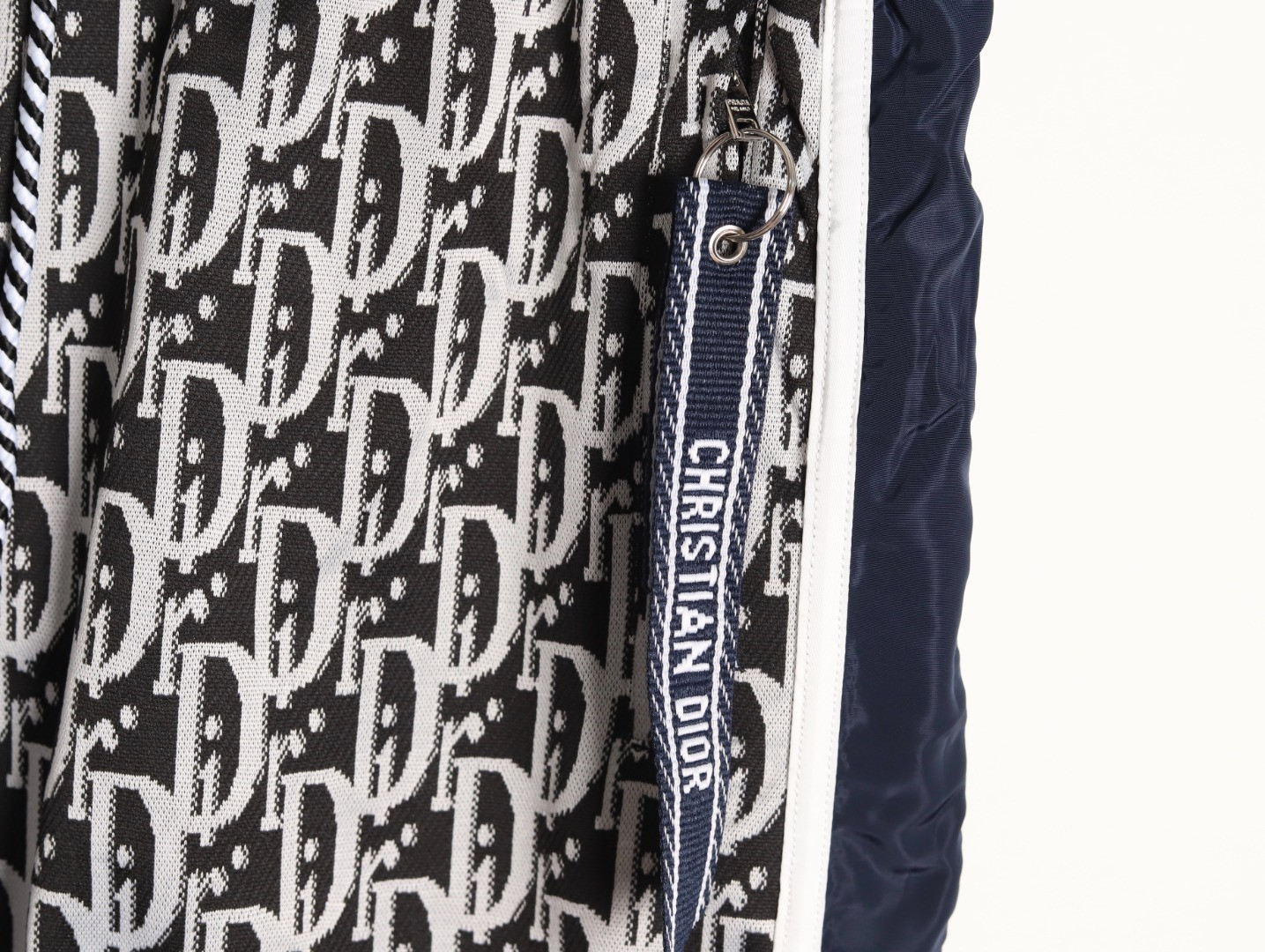 D*or 25ss shorts