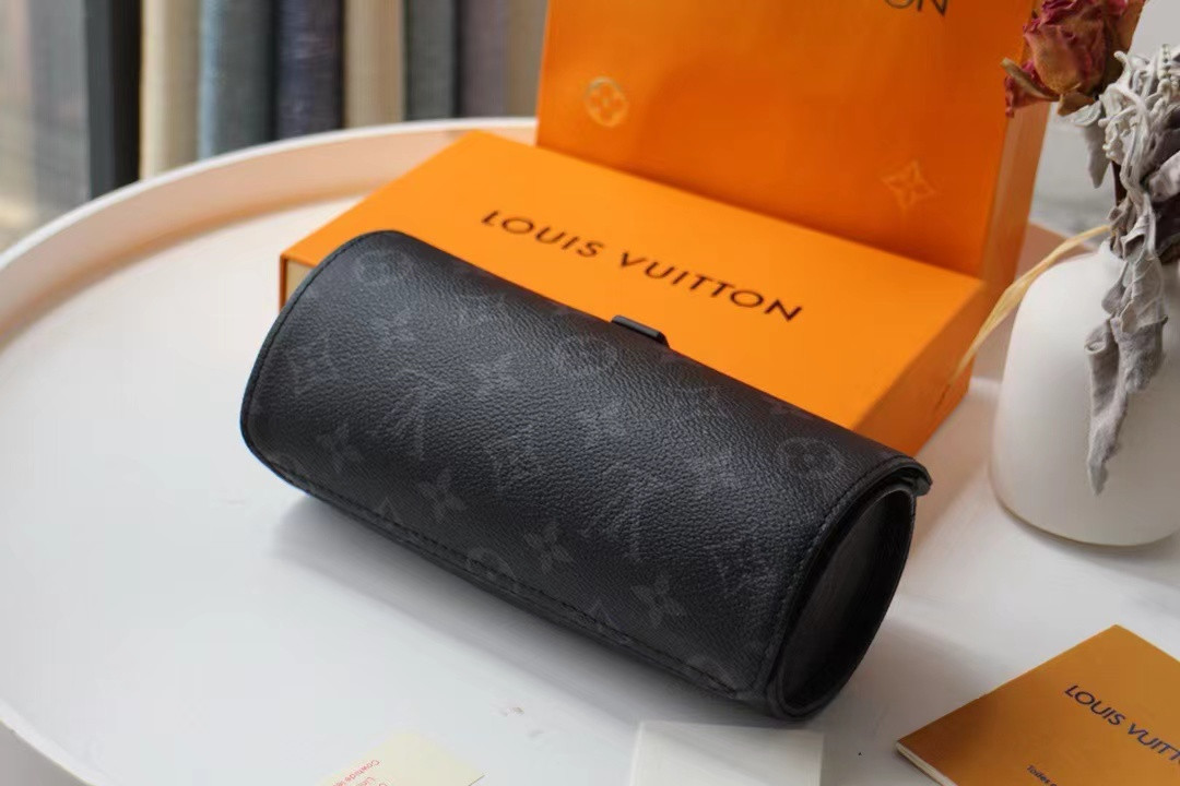 LV Watch Case M47530 20 x 8 x 8CM