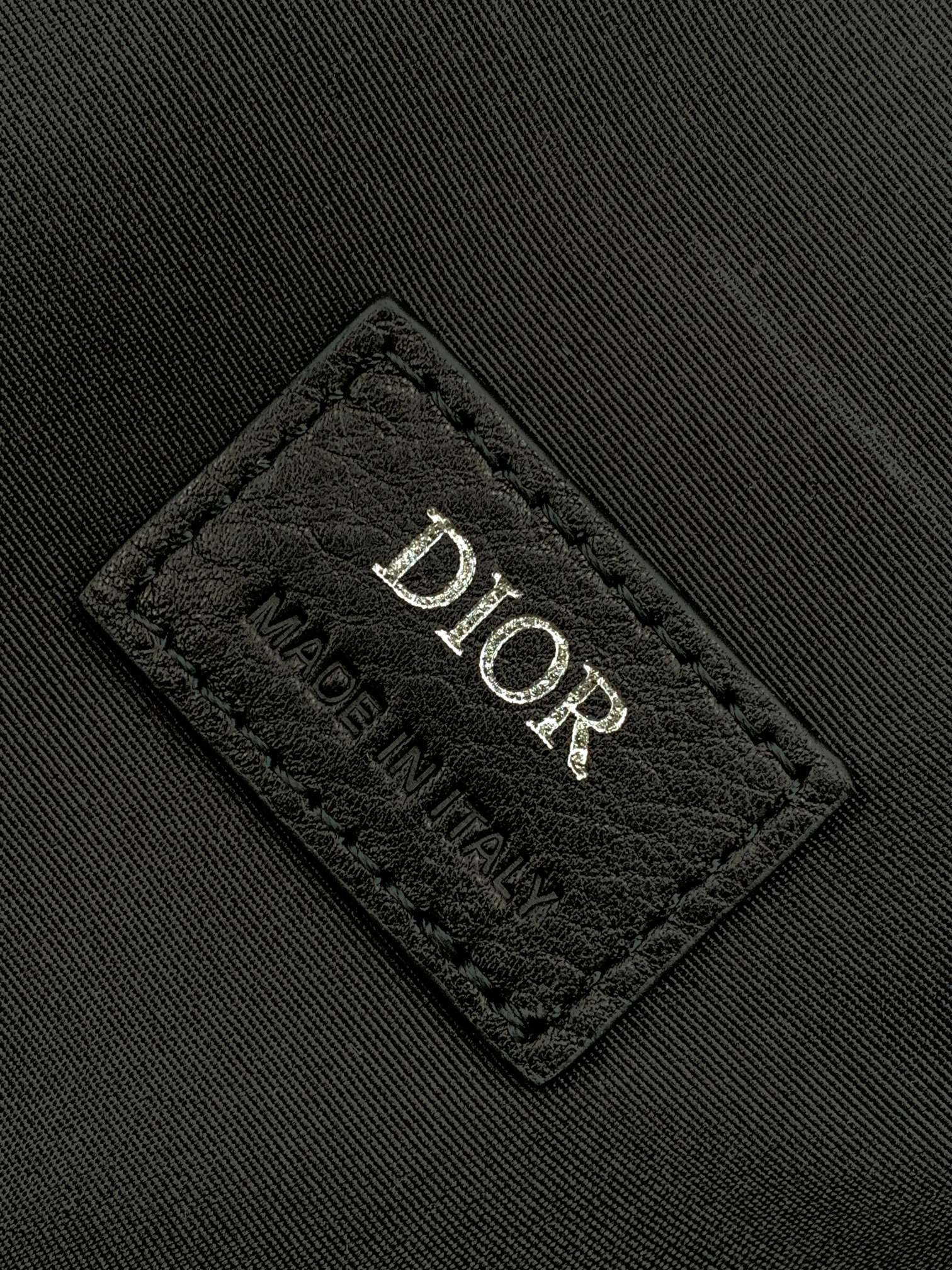 ch**an D*or D*or homme bags leather black 26 x 19 x 4.5 cm