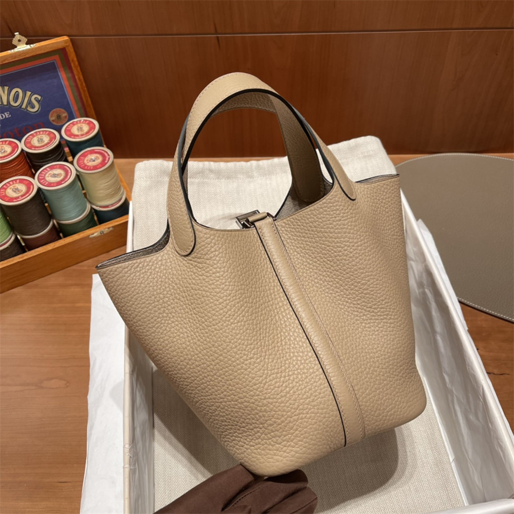 H**mes picotin 18cm light brown without original box