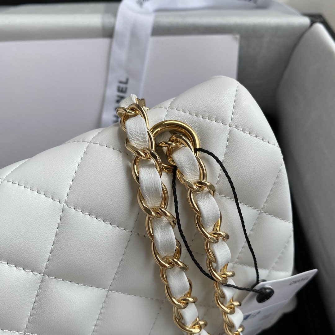 Ch*el classic handbag lambskin & gold-tone metal white 15.5x25.5x6.5cm