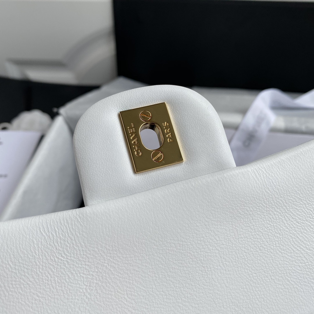 Ch*el classic handbag lambskin & gold-tone metal white 15.5x25.5x6.5cm