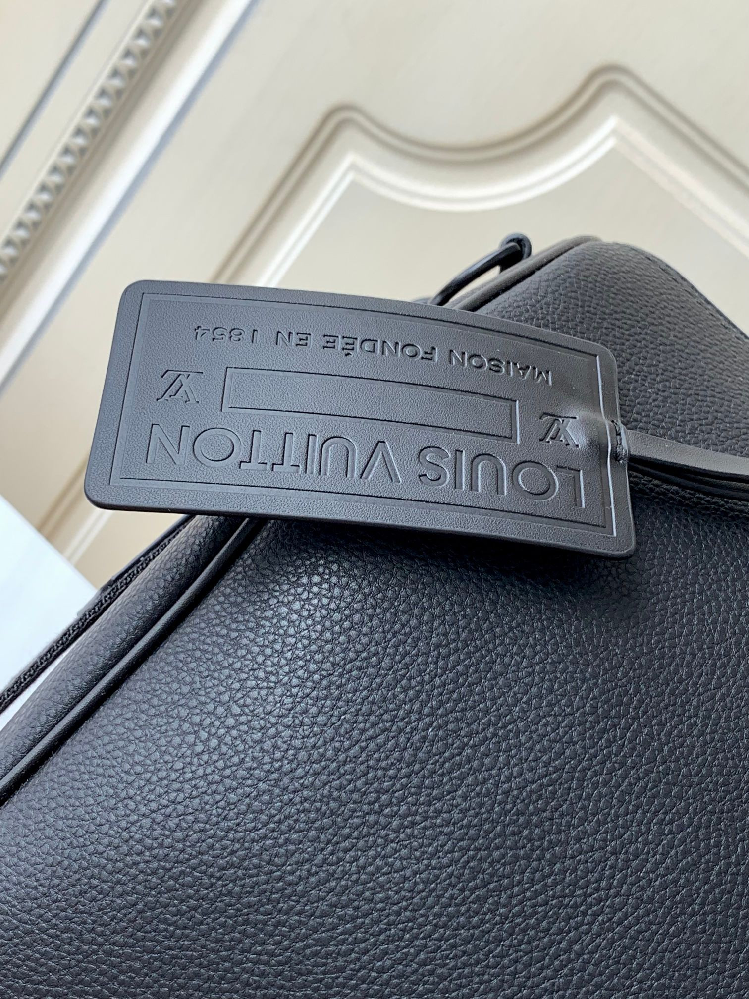 l0*is V*t0n keepall bandoulière 50 m57088