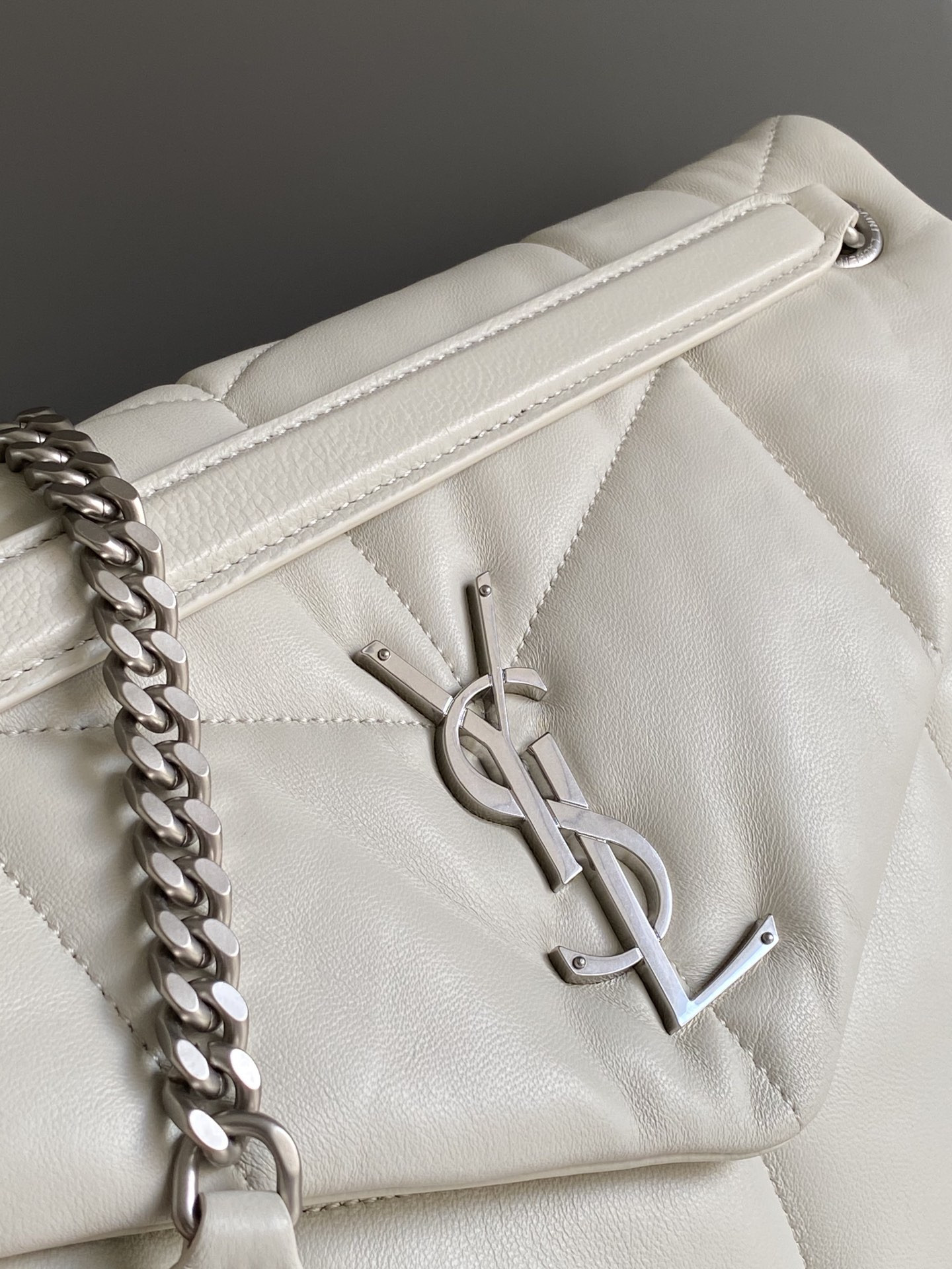 Y*L puffer medium in nappa leather white silver 13.7 x 9 x 5.3 inches