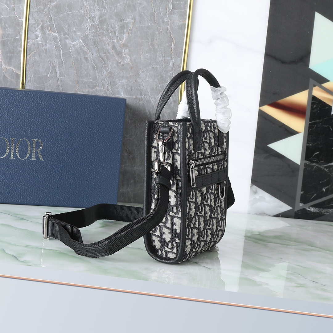 d*or safari N0*H-south tote bag beige and black d*or oblique jacquard 8.5 x 9.5 x 3 inches