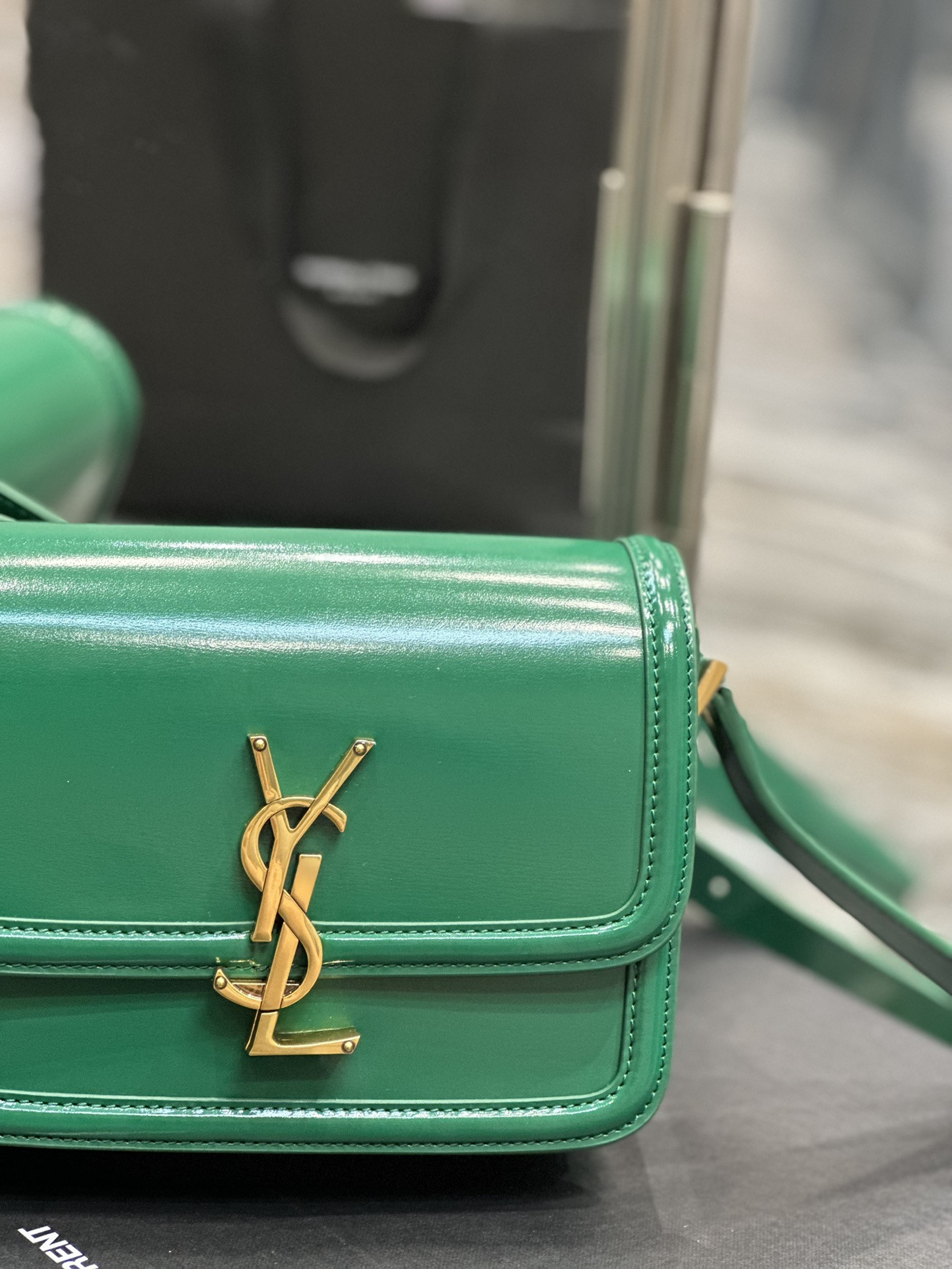 y*l solferino small satchel in box Sa**t Lau*nt green 7.4 x 5.1 x 1.9 inches