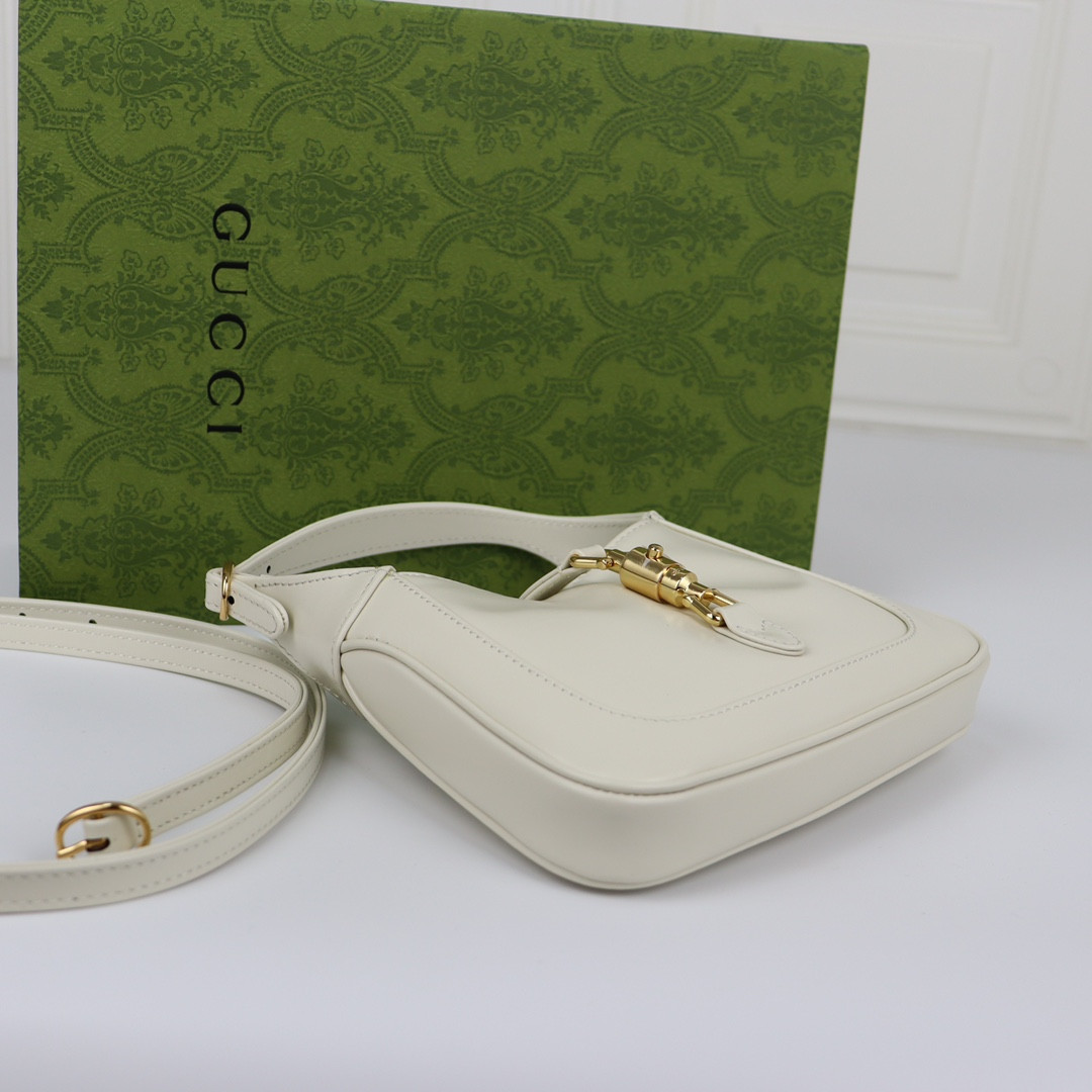 G*u*i jackie 1961 mini shoulder bag white 7.5"w x 5.1"h x 1.2"d