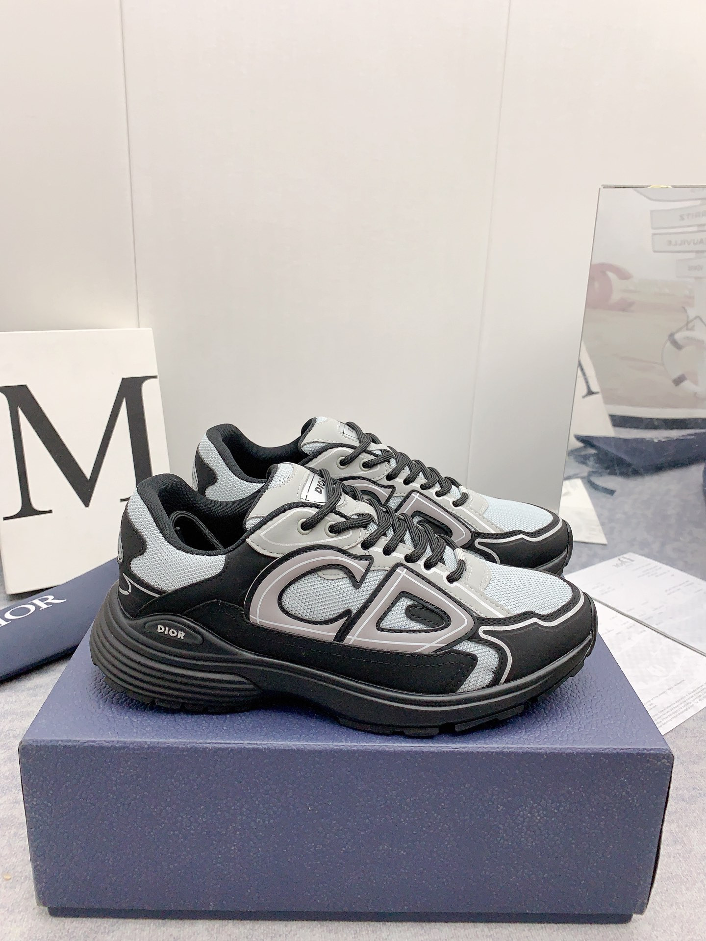 ua D*or b30 sneaker