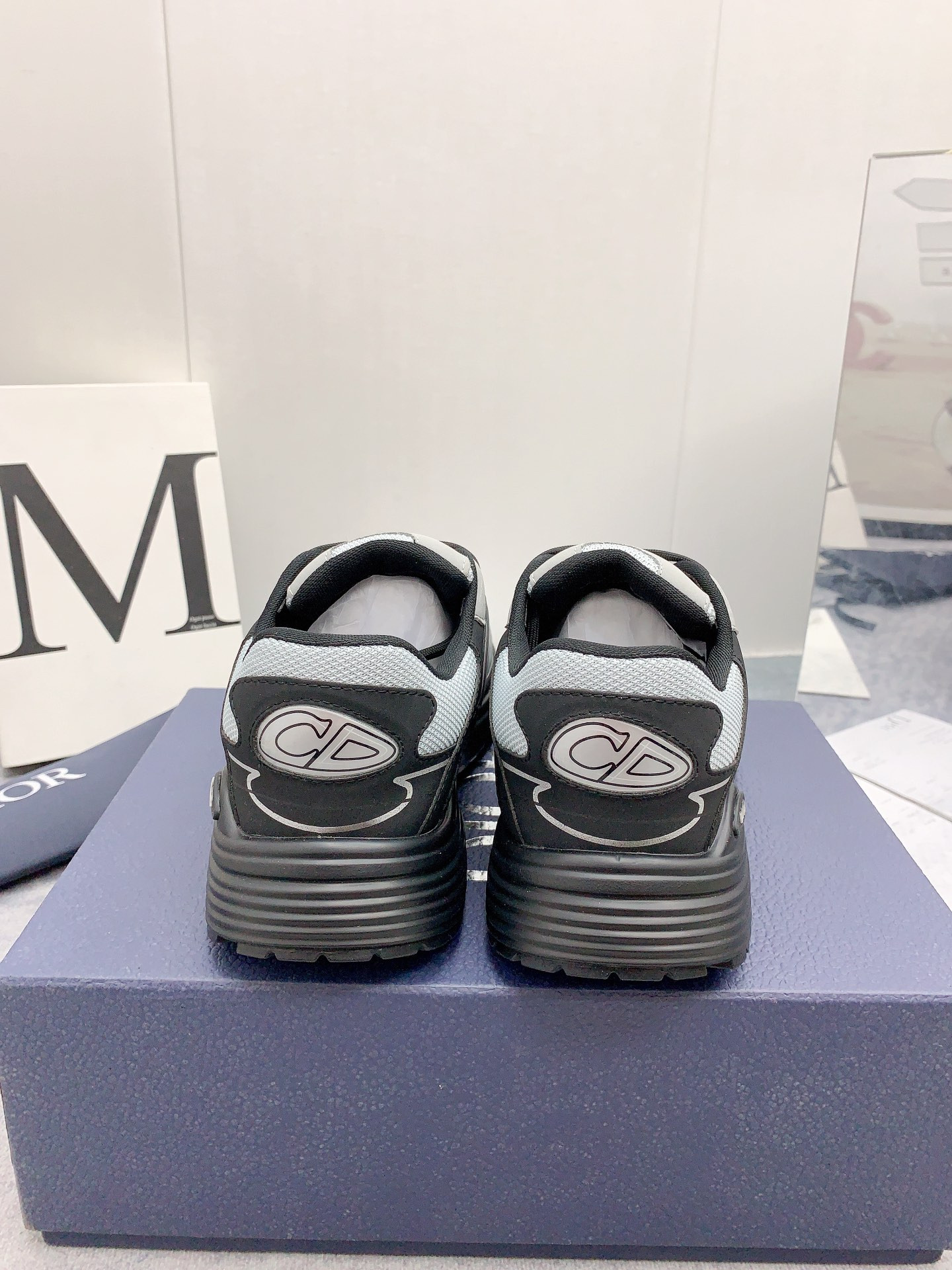 ua D*or b30 sneaker