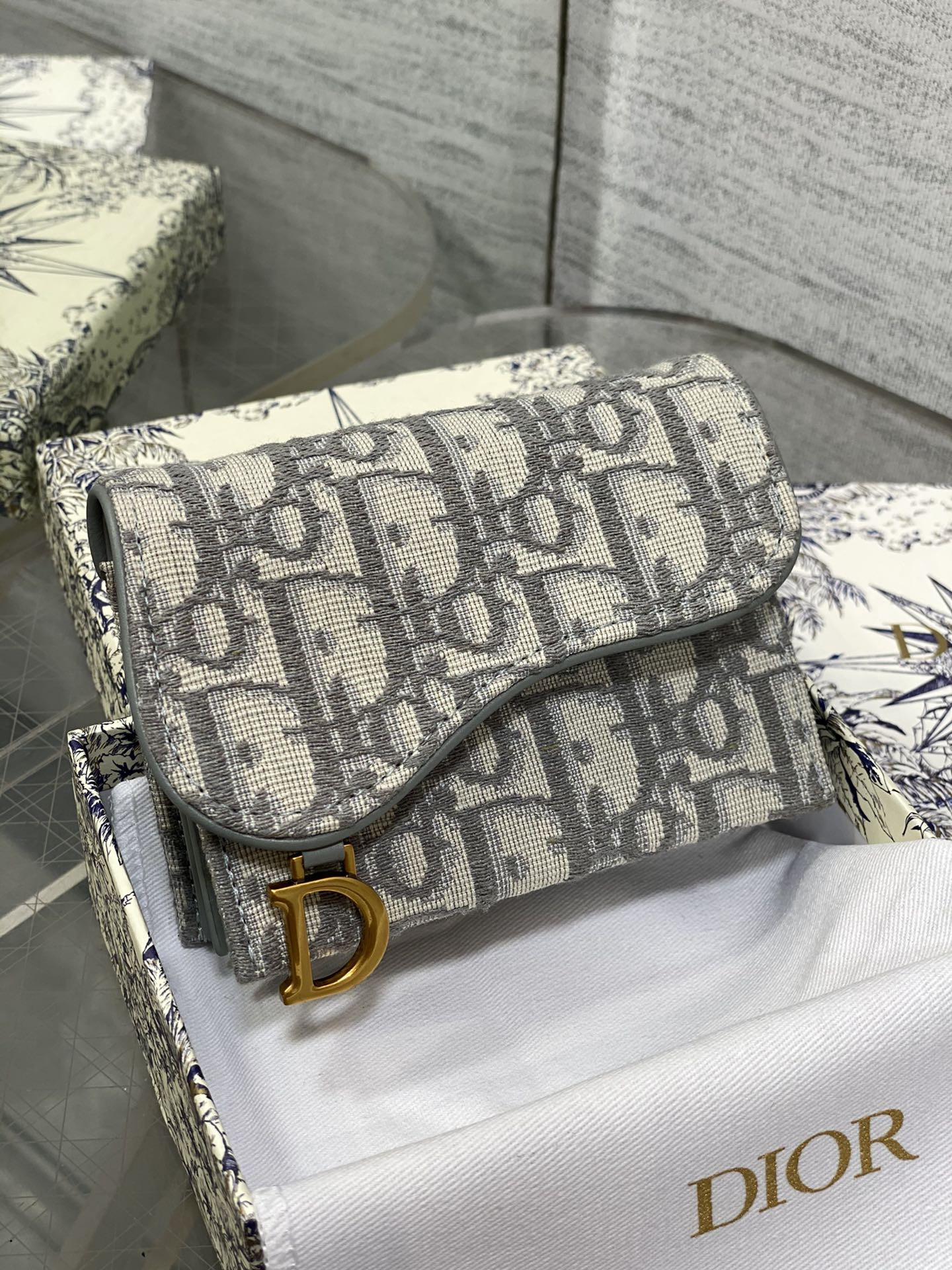 D*or card holder 12-10-5cm