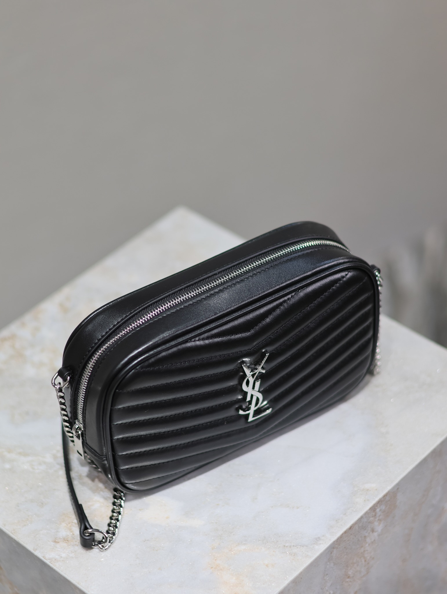 Y*L mini lou in quilted leather 7.5 x 4.1 x 2 inches