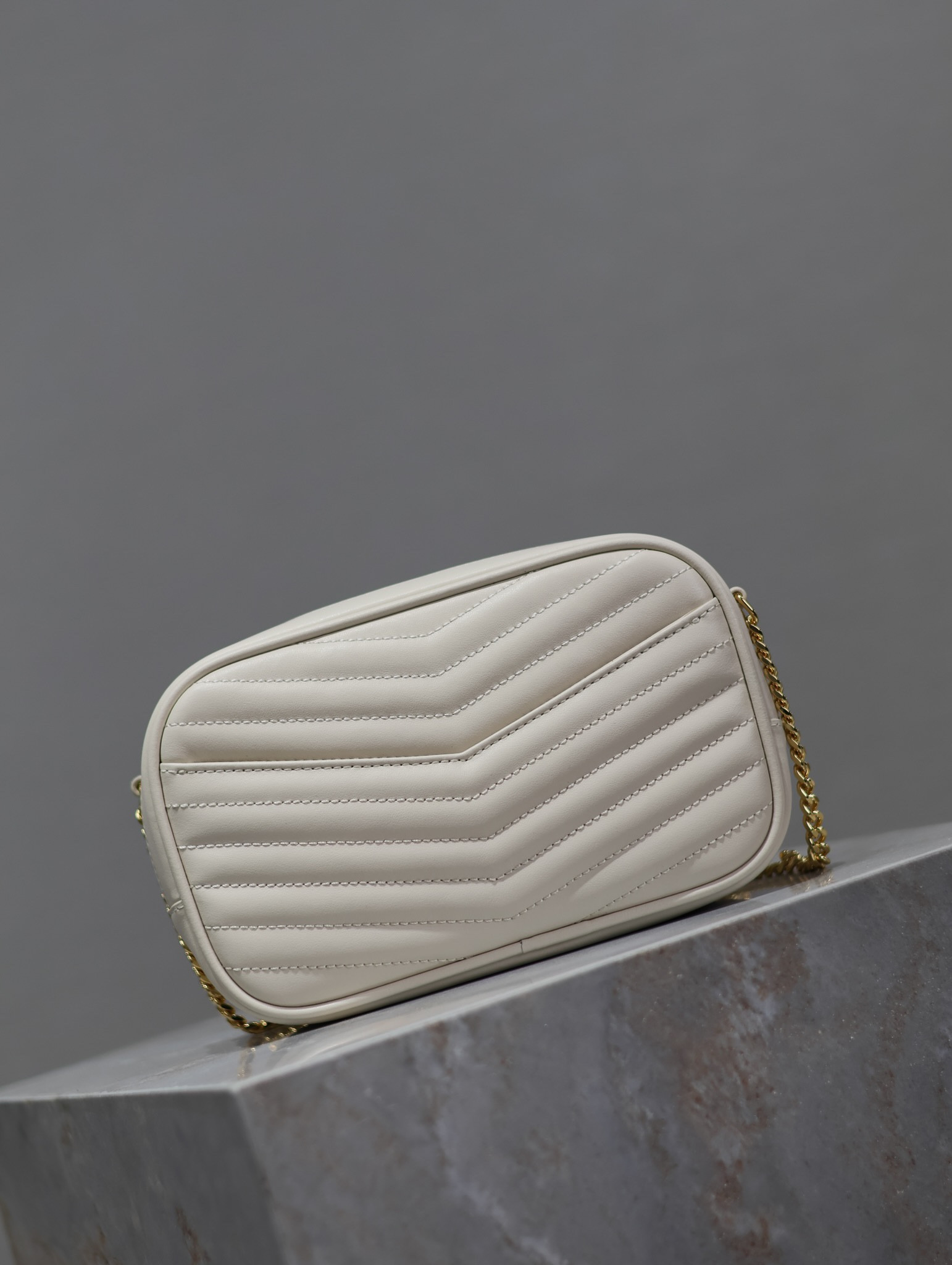 Y*L mini lou in quilted leather 7.5 x 4.1 x 2 inches