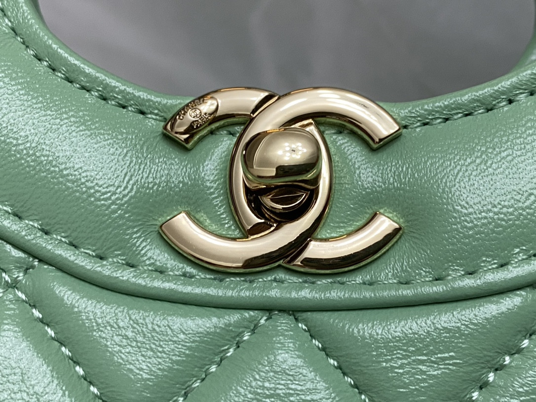 Ch*el mini shopping bag shiny lambskin & gold-tone metal light green 22x23x5.5cm