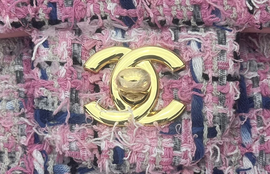 Ch*el classic 11.12 handbag tweed & gold-tone metal   6 × 9.9 × 2.5 in