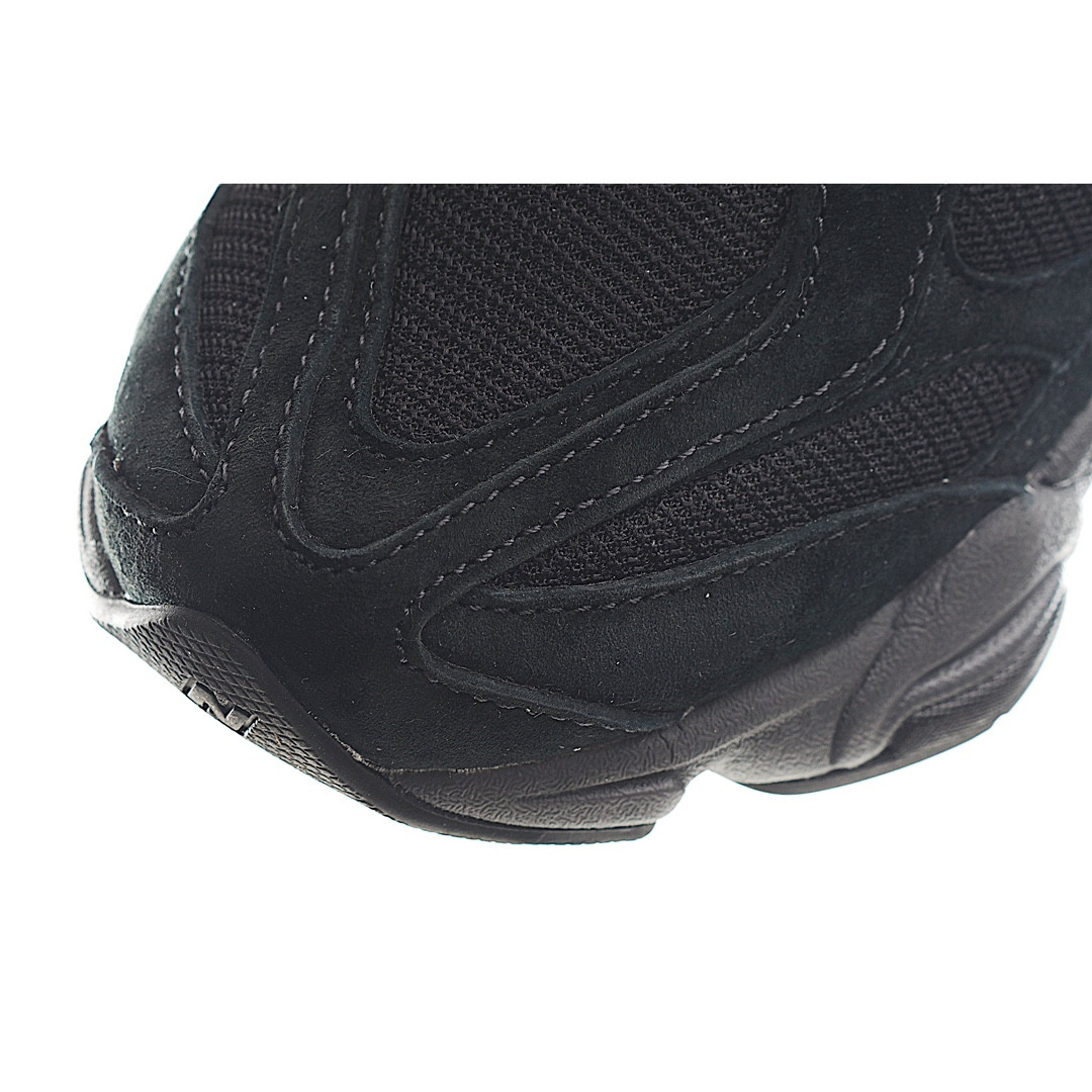 ua new Ba1an*e 9060  triple black