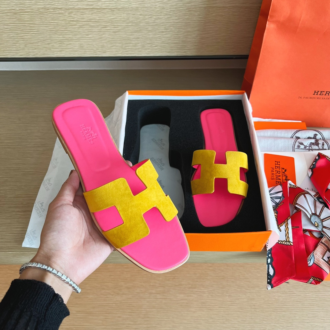 ua H**mes oran sandal