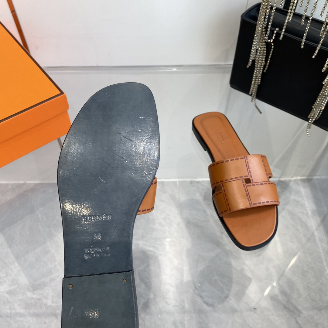 ua H**mes idioma sandal