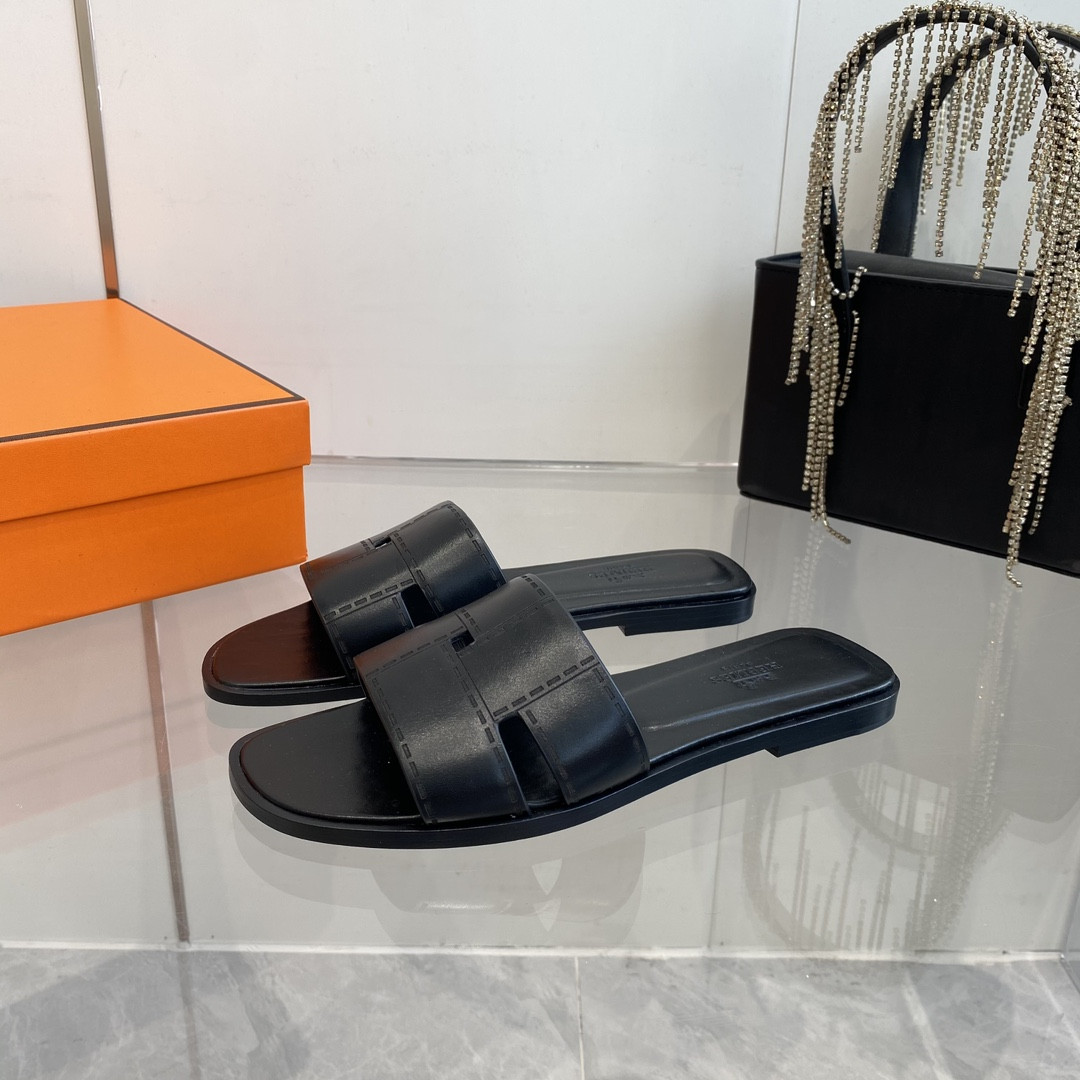 ua H**mes idioma sandal