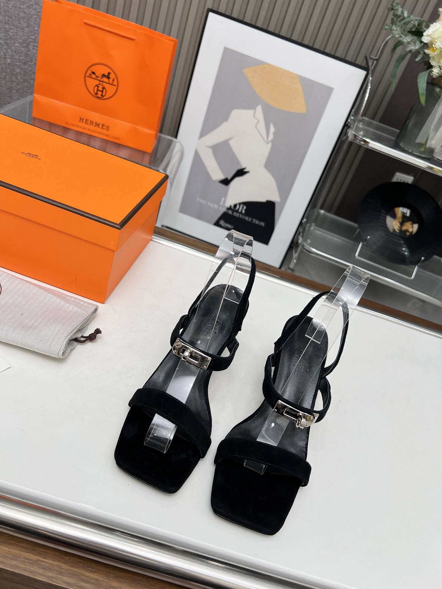 ua H**mes glamour 95 sandal