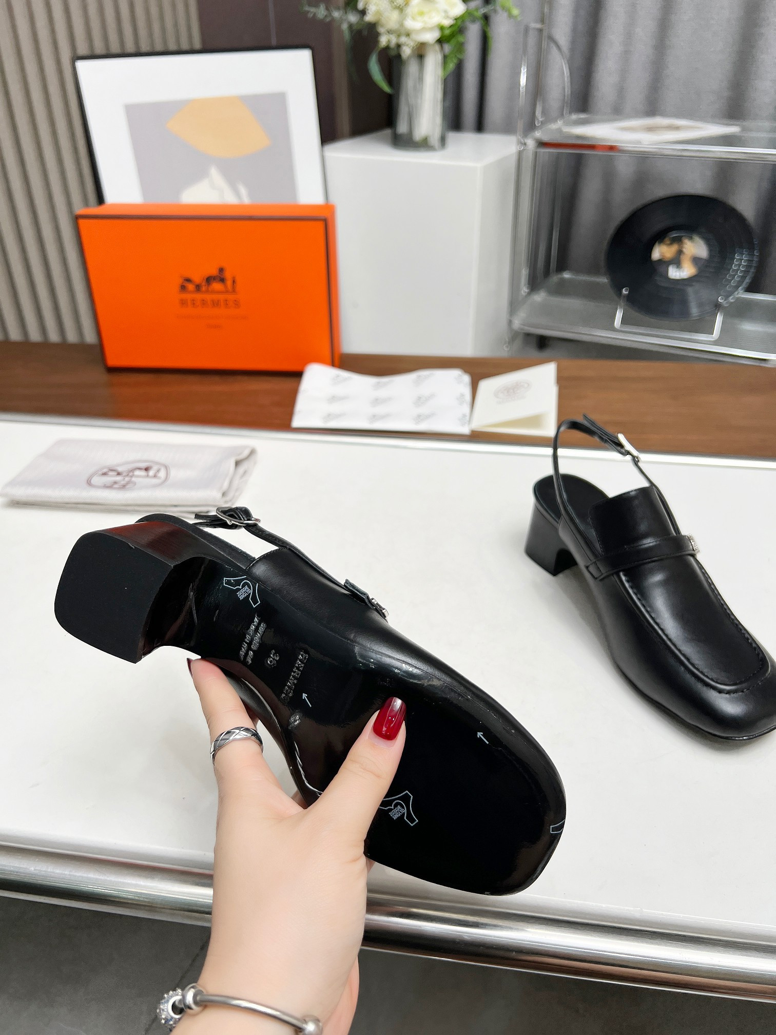 ua H**mes infinie 50 pump
