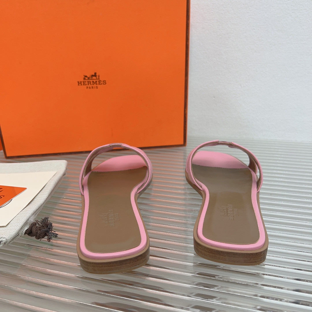 ua H**mes oran sandal
