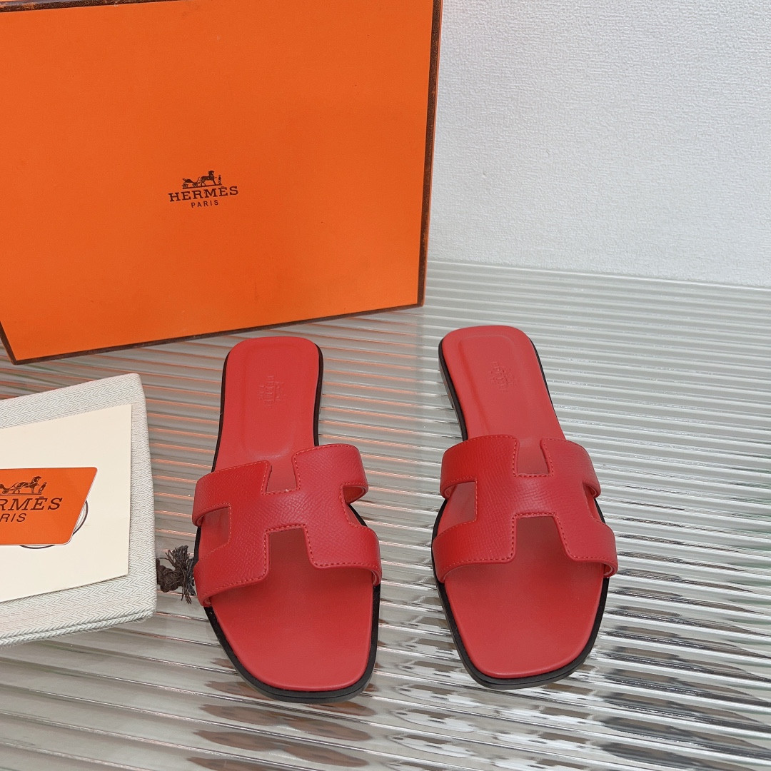 ua H**mes oran sandal