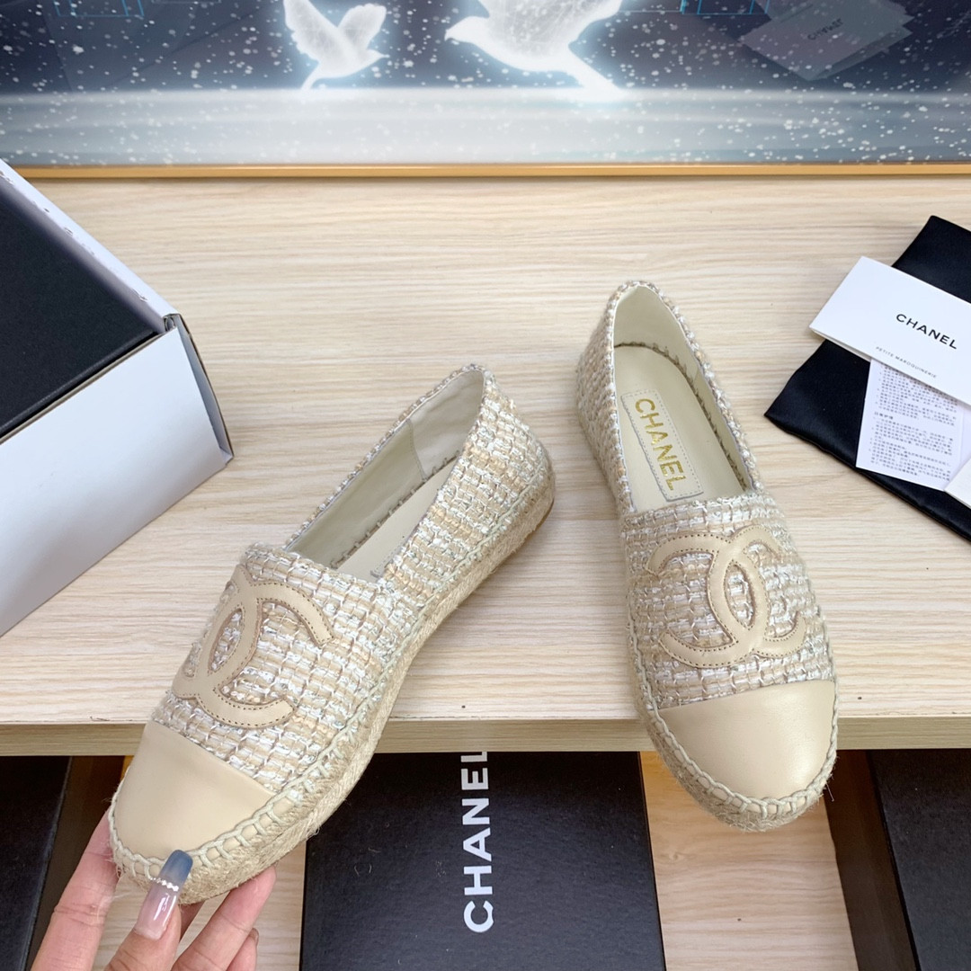 ua Ch*el espadrilles