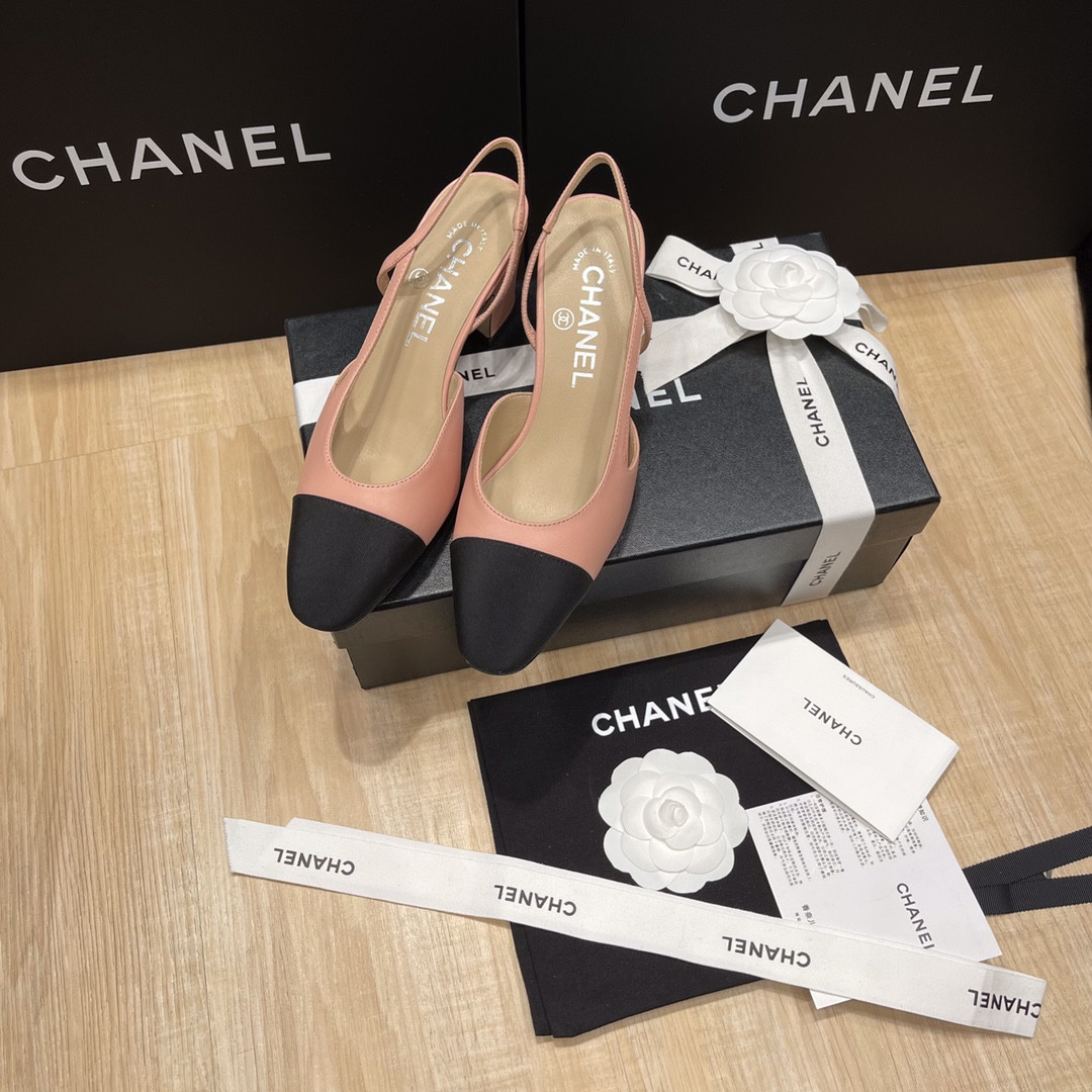 ua Ch*el slingbacks
