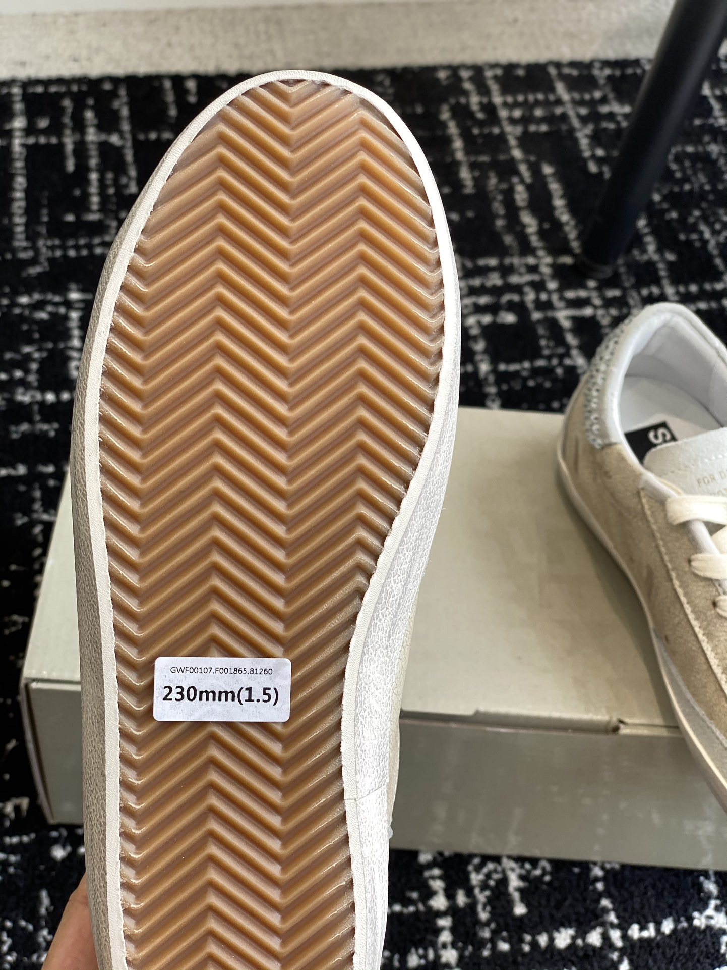 ua g01den G003e s*per-star sneaker