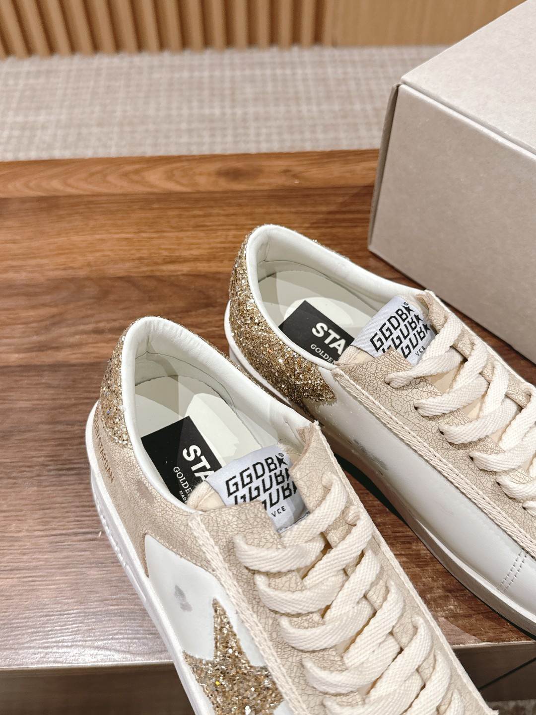 ua g01den G003e stardan sneaker