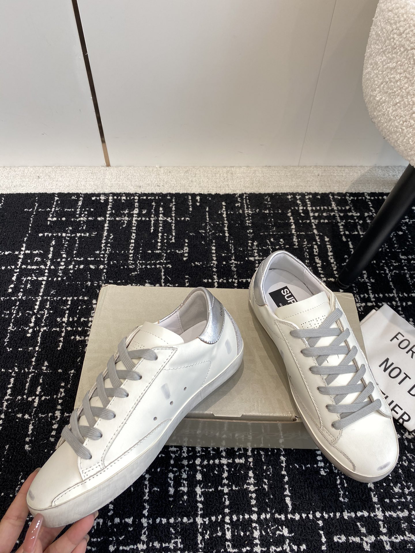 ua g01den G003e s*per-star sneaker