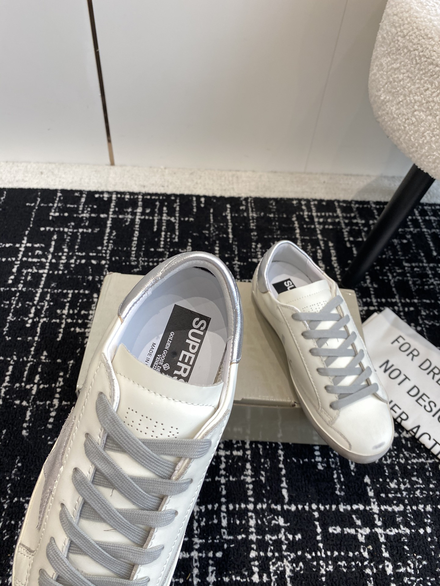 ua g01den G003e s*per-star sneaker