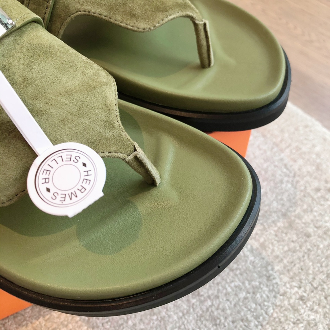 ua H**mes empire sandal