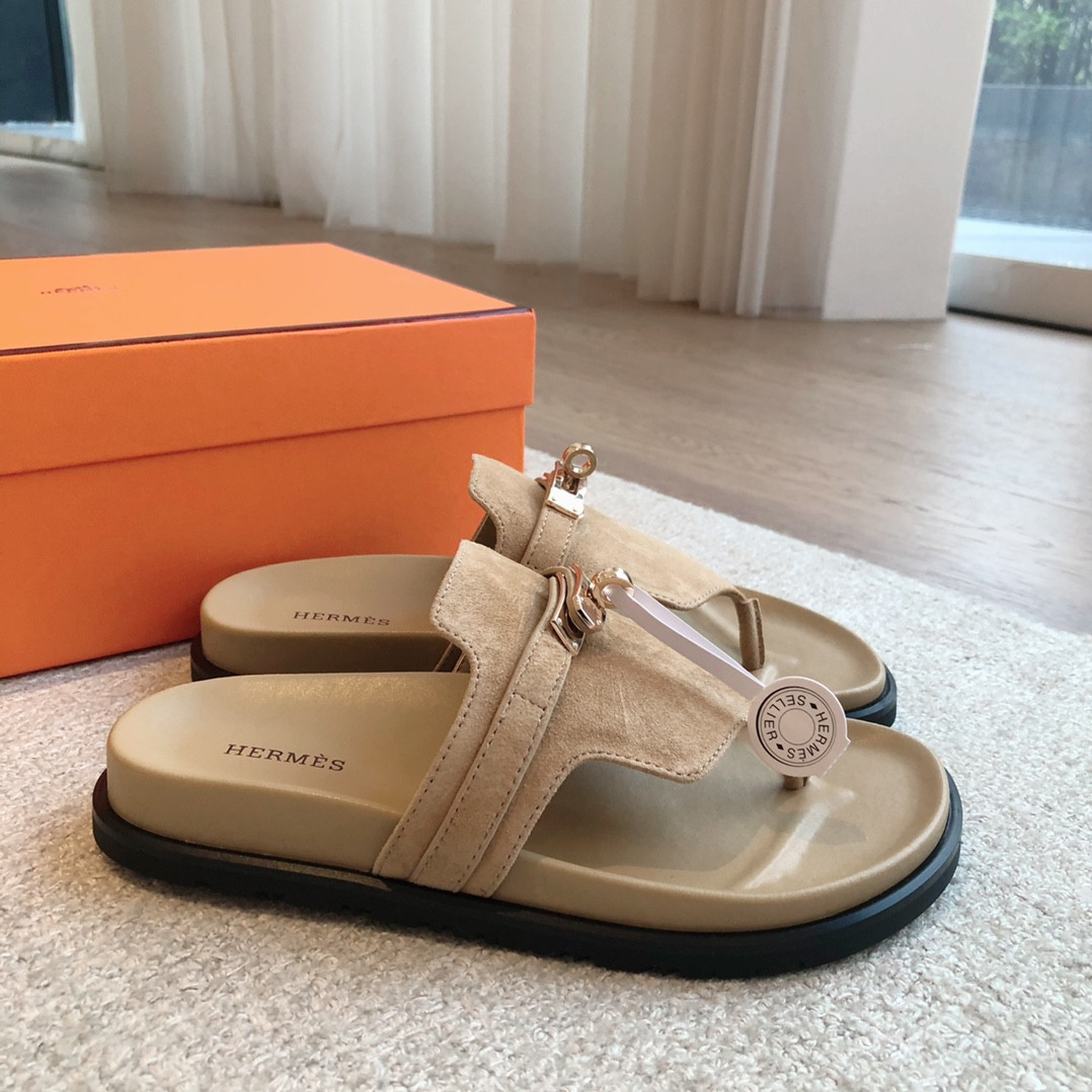 ua H**mes empire sandal