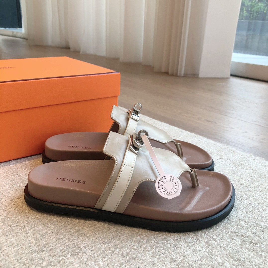 ua H**mes empire sandal