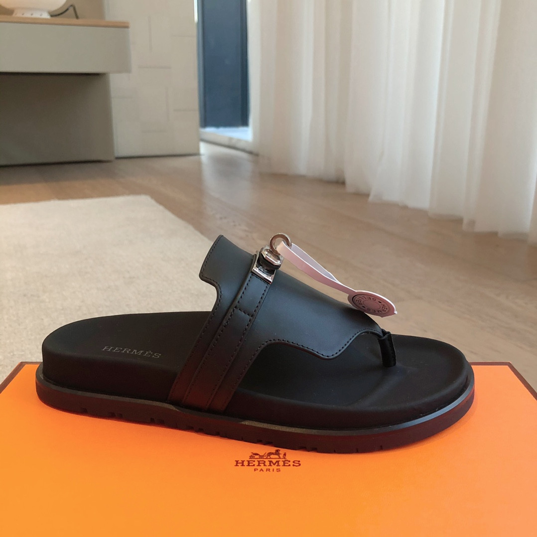 ua H**mes empire sandal