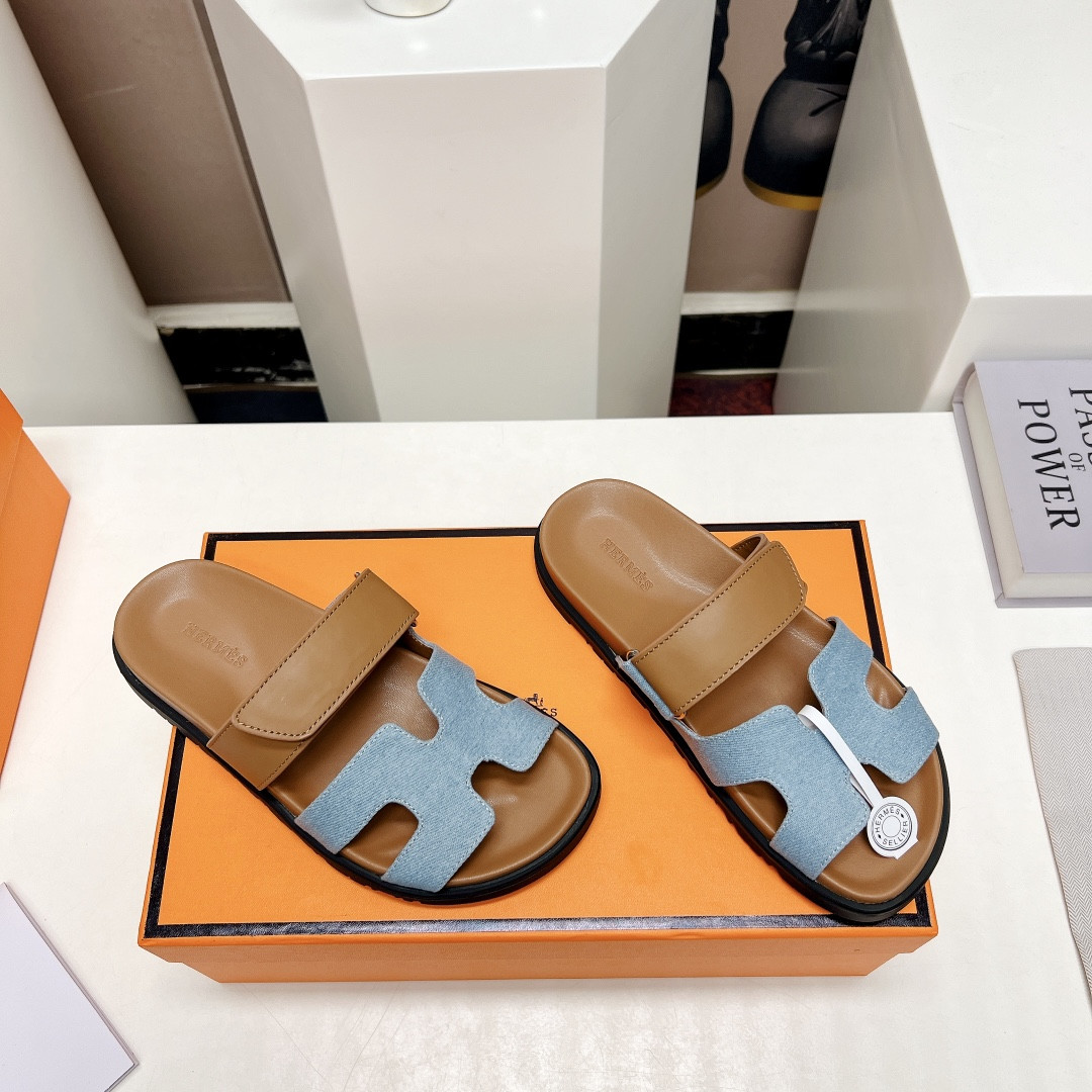 ua H**mes chypre sandal
