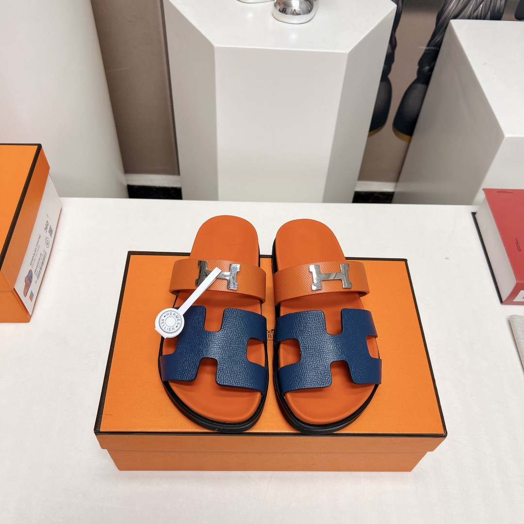 ua H**mes chypre sandal