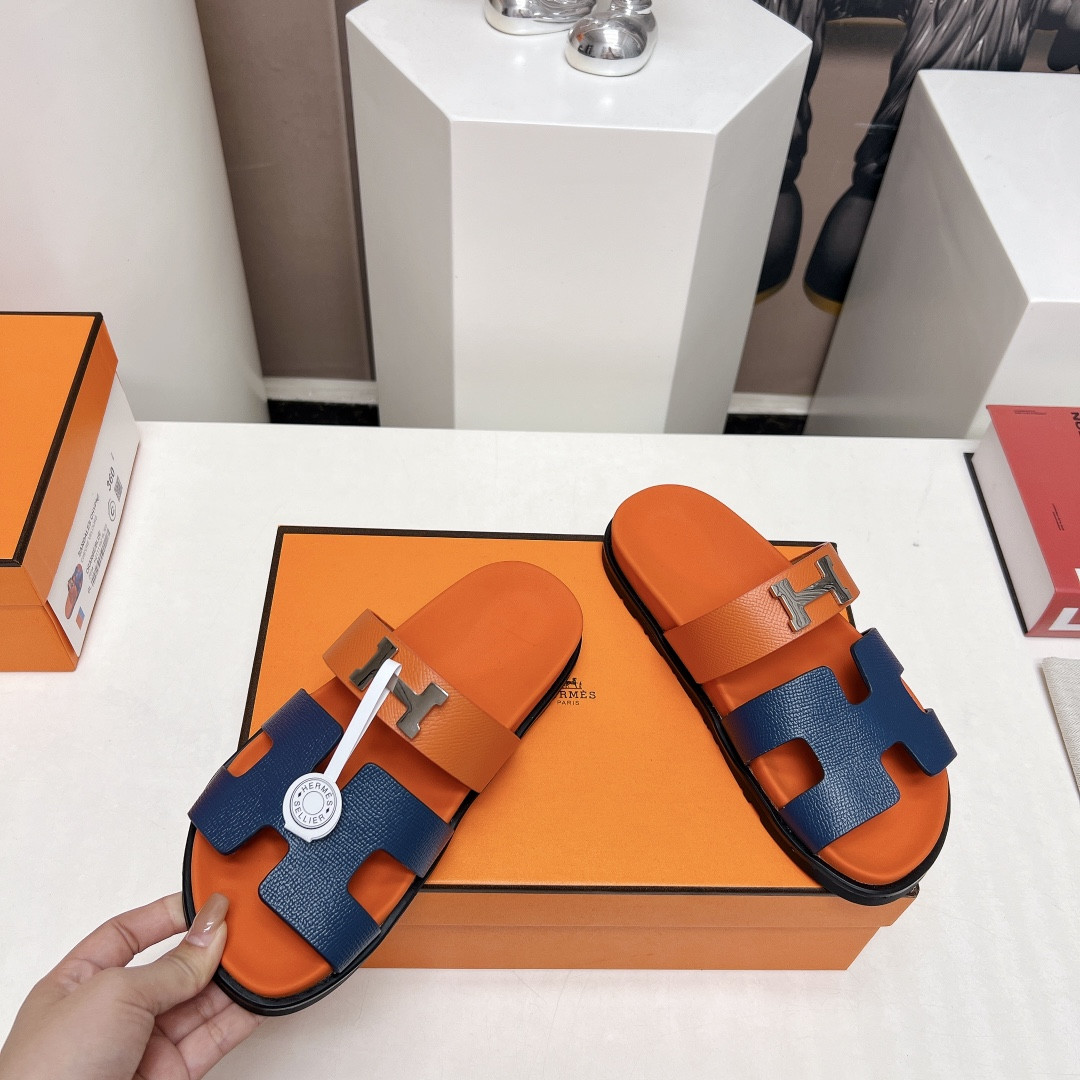 ua H**mes chypre sandal
