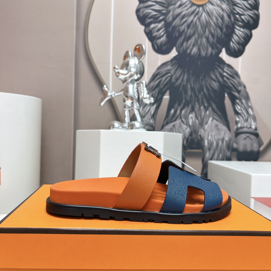 ua H**mes chypre sandal