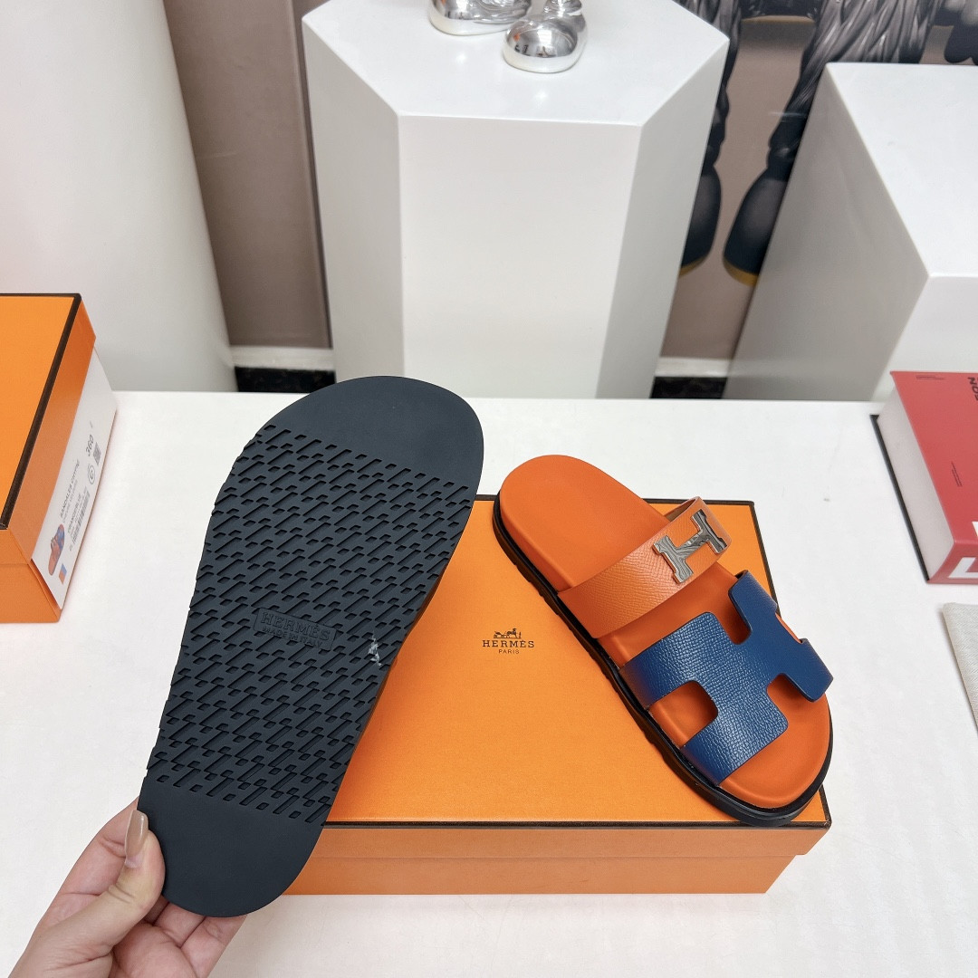 ua H**mes chypre sandal