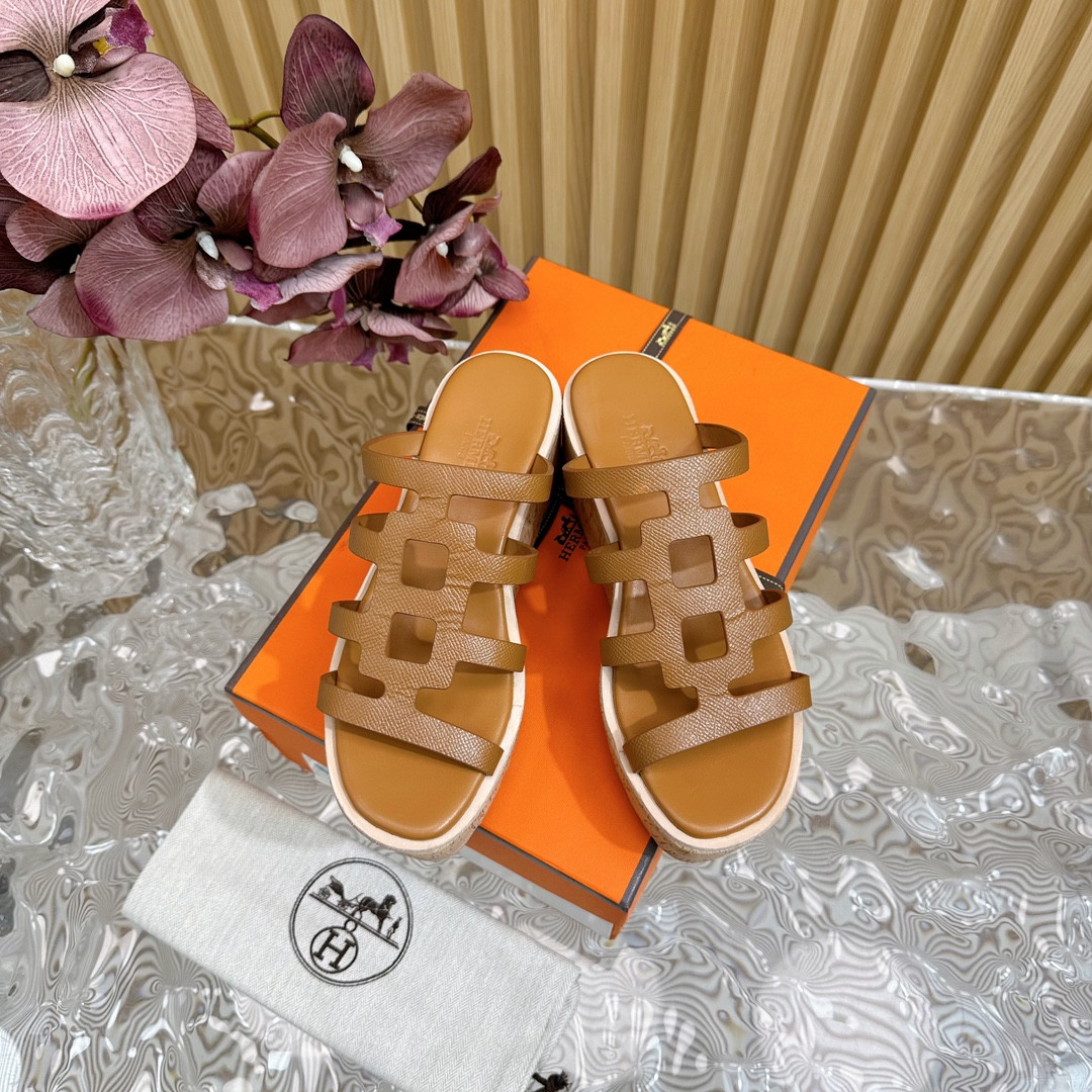 ua H**mes isabella 30 sandal