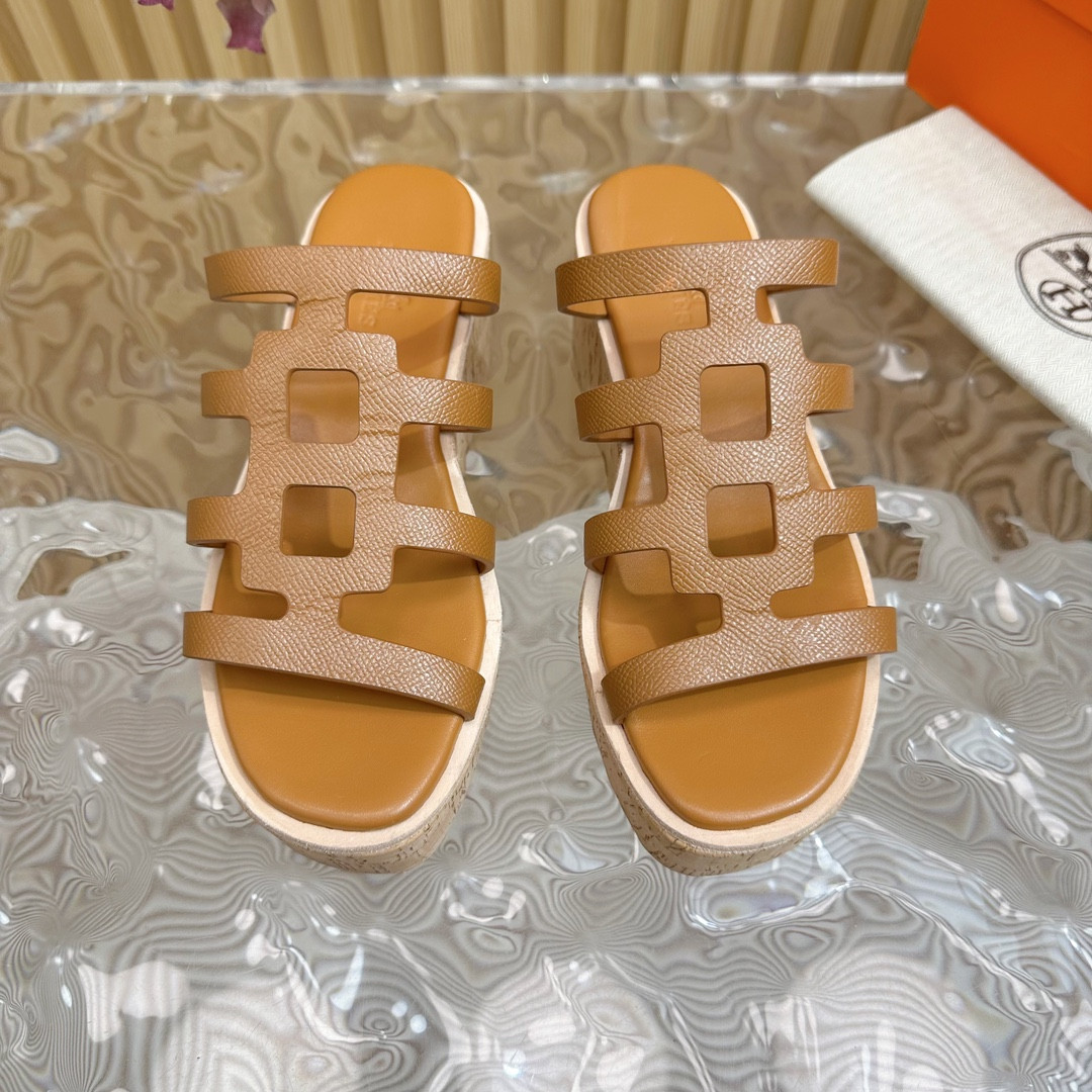 ua H**mes isabella 30 sandal
